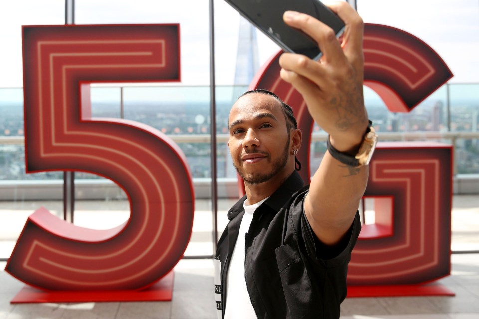  F1 driver Lewis Hamilton has become the brand ambassador for Vodafone's 5G service