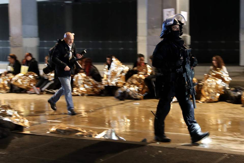 Members of the Raid special intervention