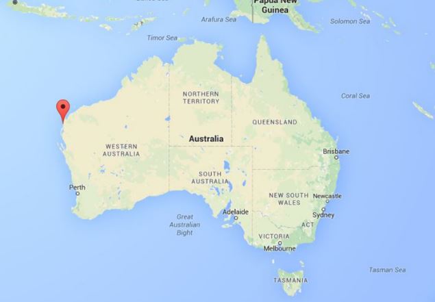 Kitchen and Hines set out from Coral Bay, a village 1,200km north of Perth on Sunday