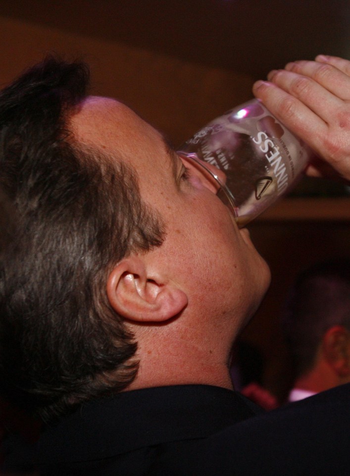 David Cameron pint