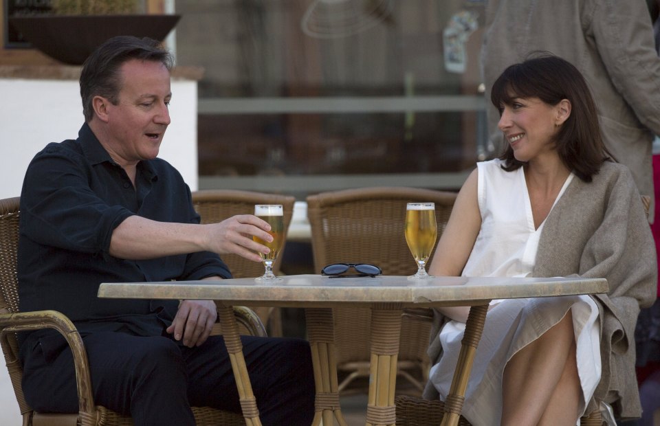 David Cameron pint