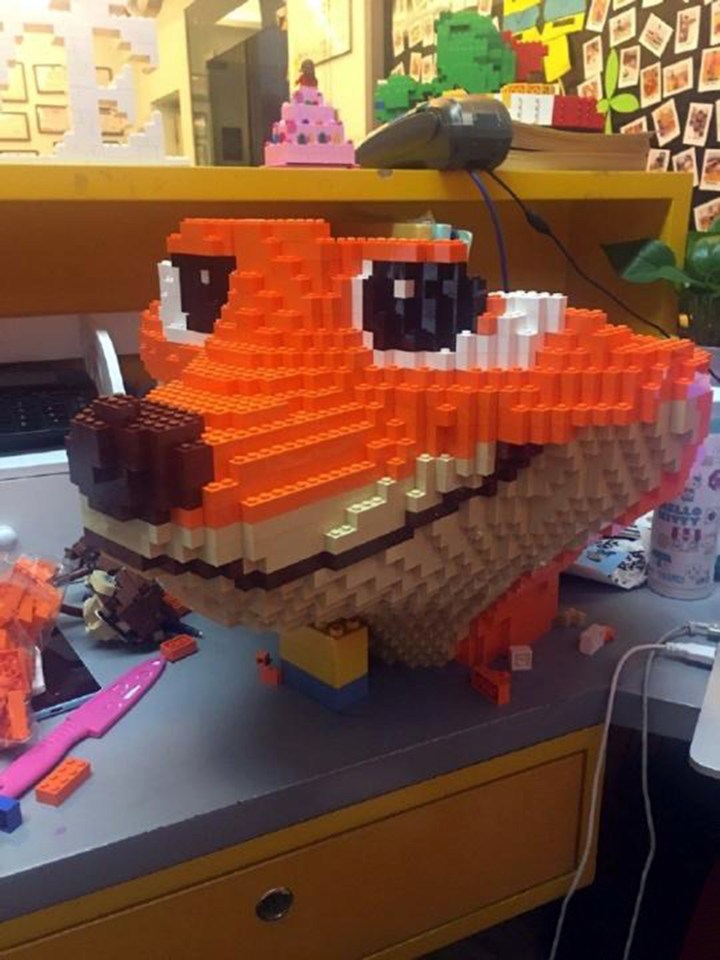 Lego Nick Wilde smashed child