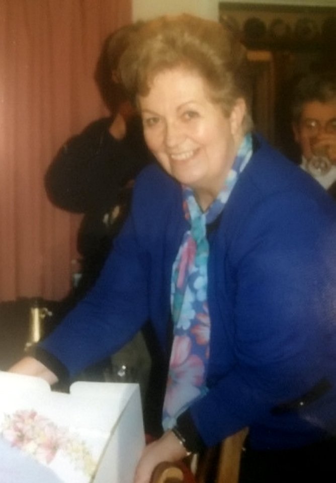 Gillian Kirk