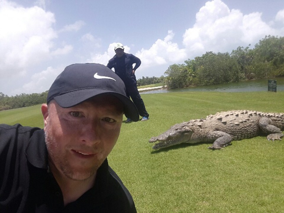 Alligator Golf Course Mexico