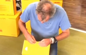Jeremy Clarkson was filmed assembling a cardboard box.. and it’s still better than the new Top Gear