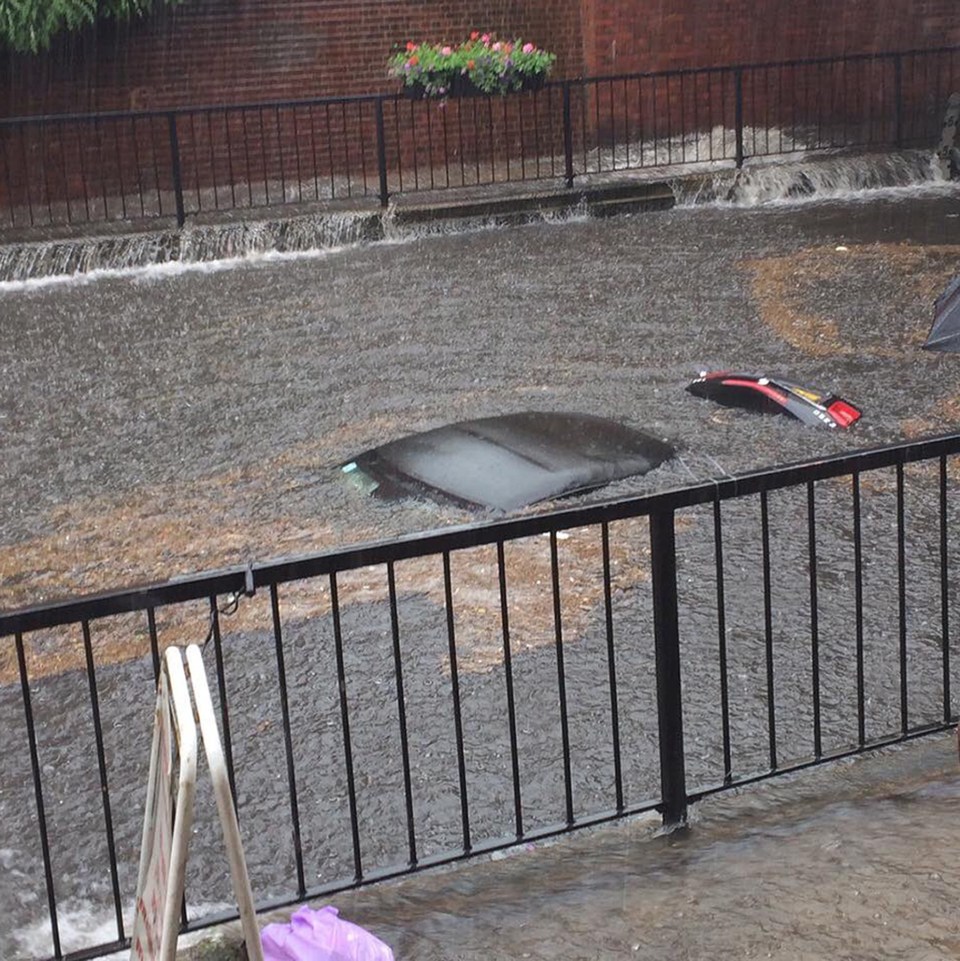 Three people trapped in cars after flash floods in south-east London