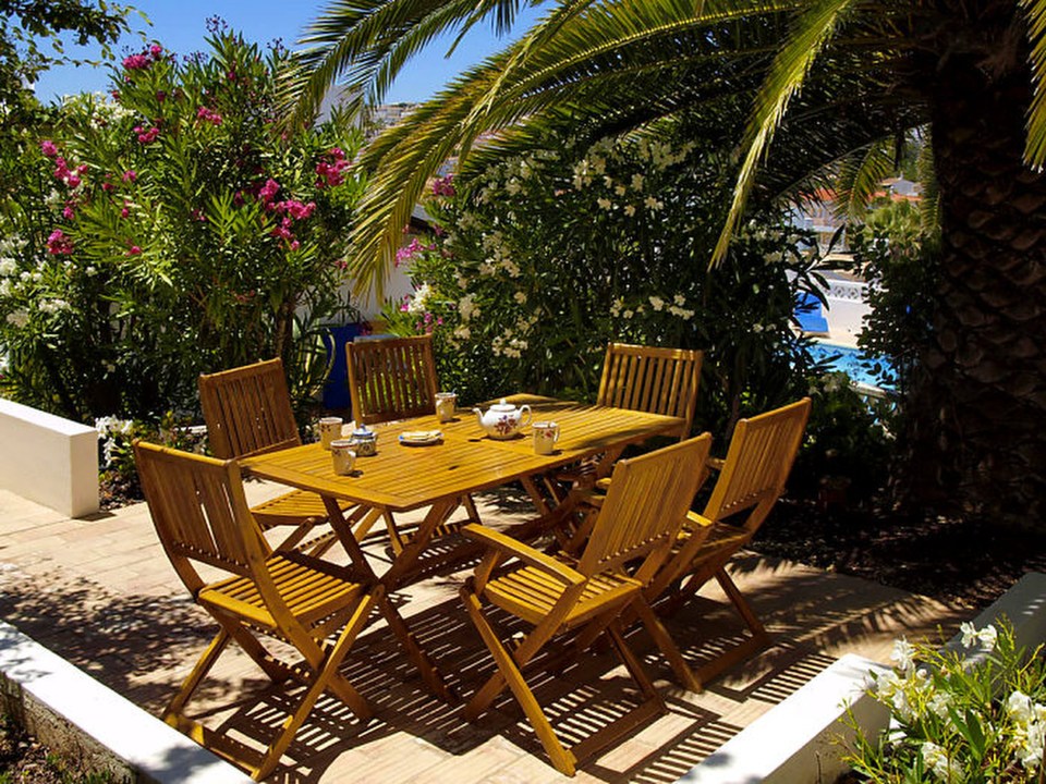 Clement Freud villa