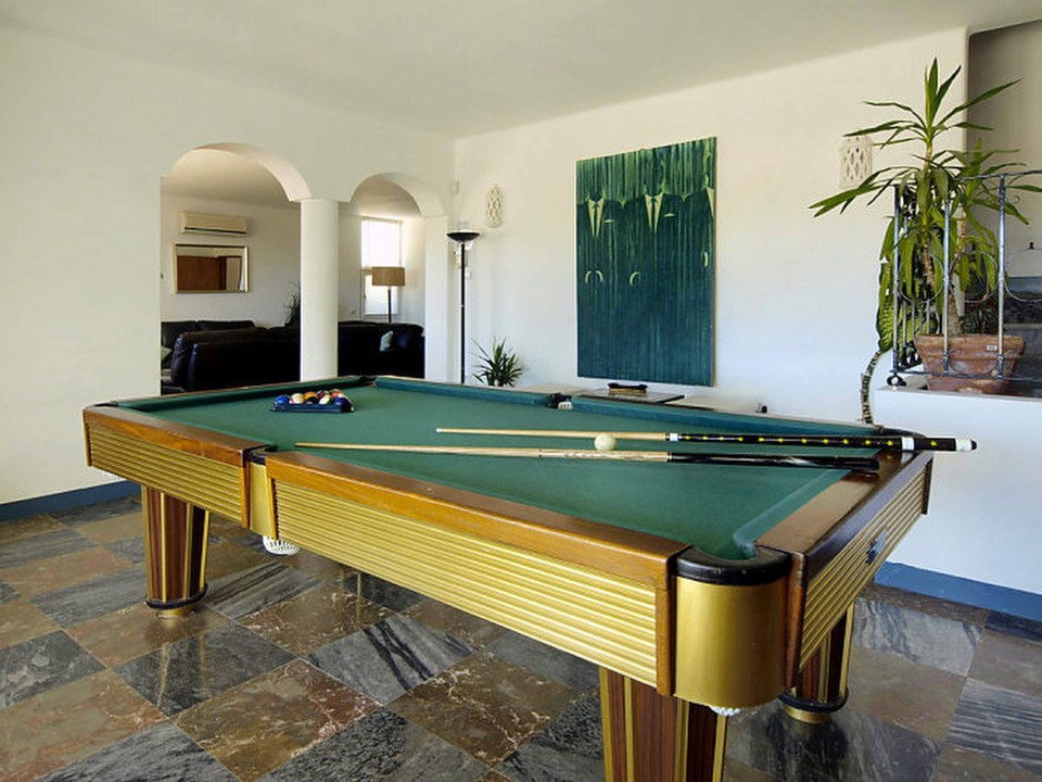 Clement Freud villa