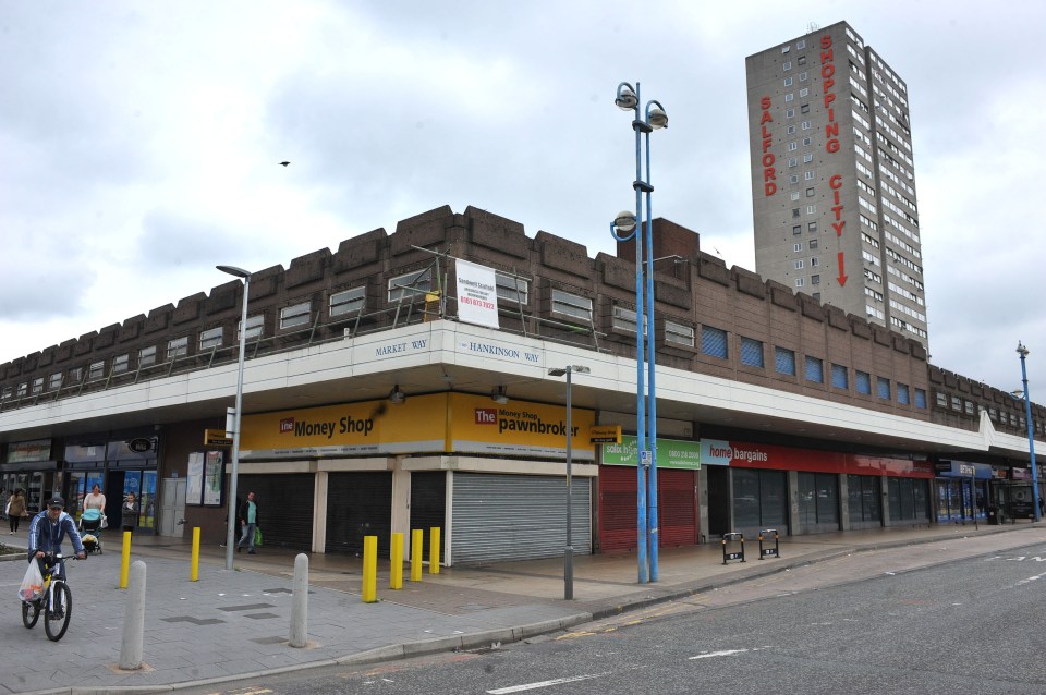 Salford Shopping Centre teddy tablets.