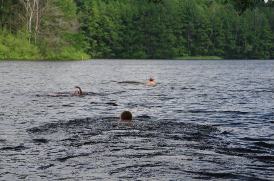 German nudists refugees