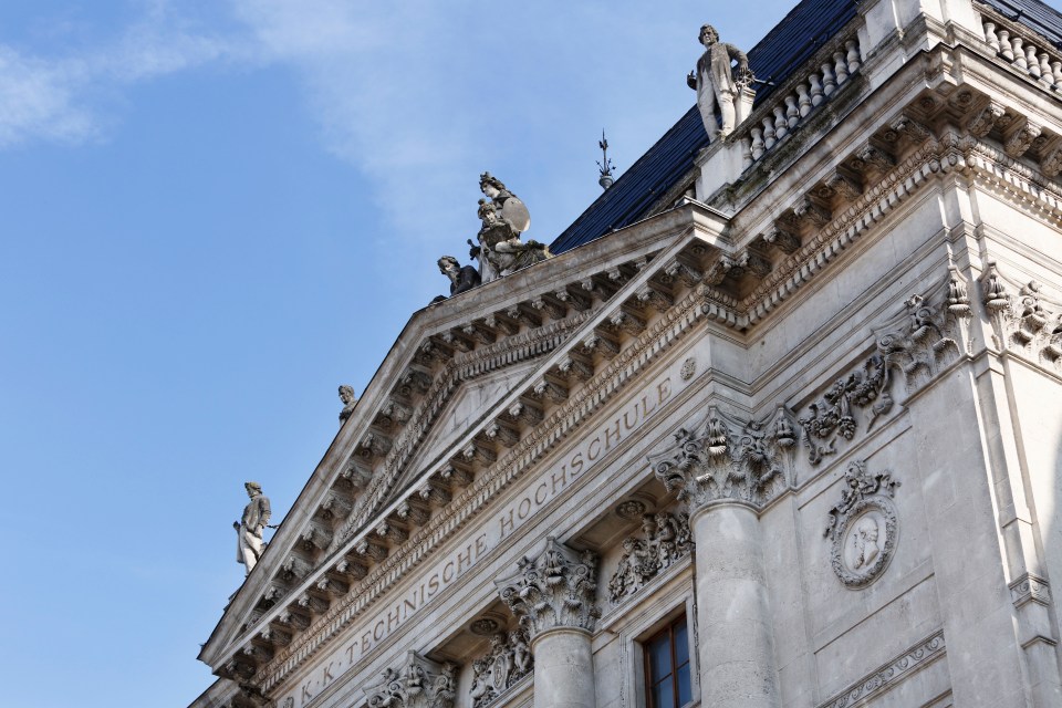 The study was carried out at the University of Graz, Austria and suggested a tendency towards "short-term mating habits"