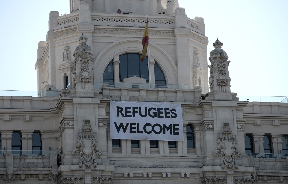 Refugees welcomed in Madrid