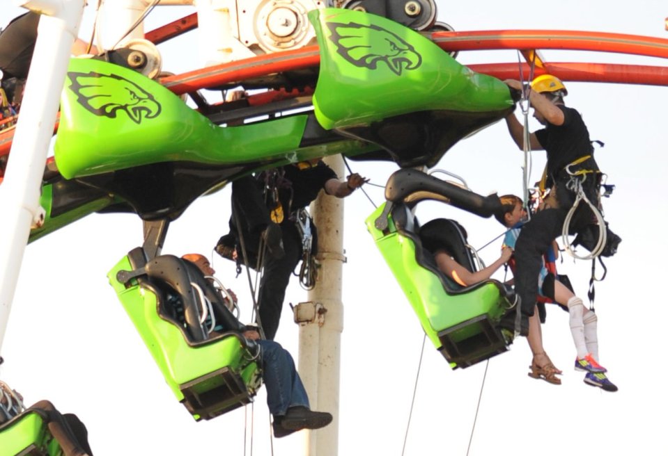 Tsunami rollercoaster