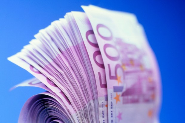 Bundle of Euros