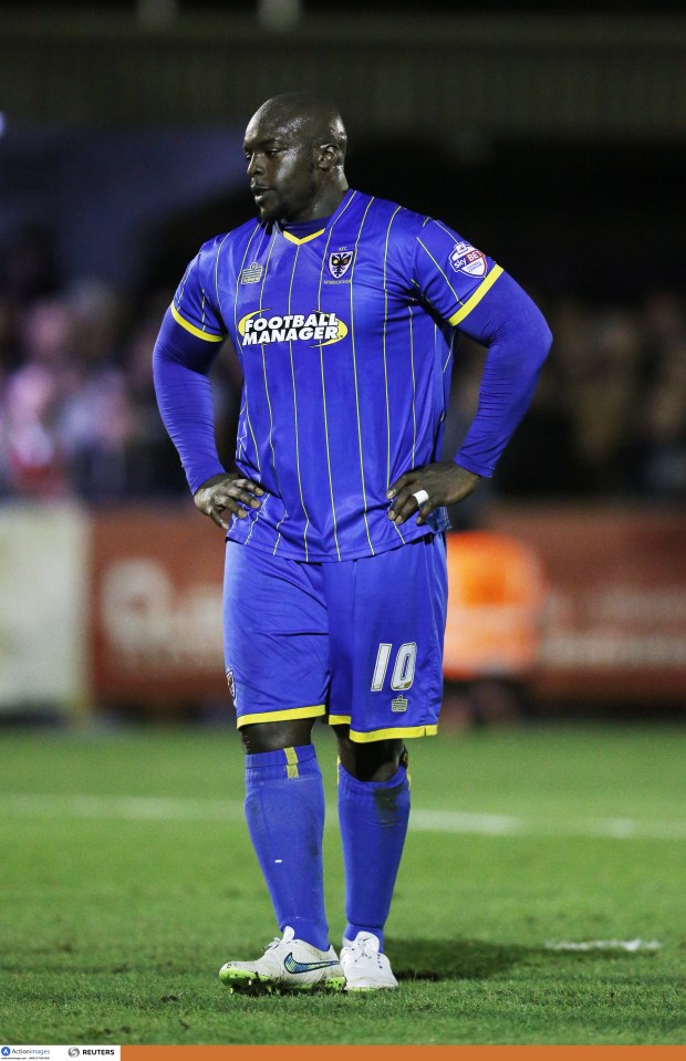 Gareth Ainsworth was the boss to take up the call