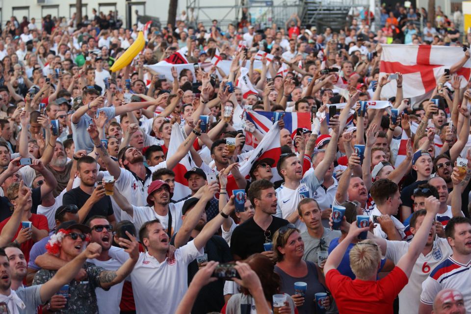 Fans flocked to the fanzone in Nice for the England VS Iceland match