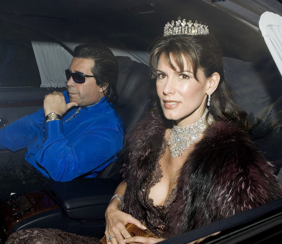 ELTON JOHN 'WHITE TIE AND TIARA BALL', WINDSOR, BRITAIN - 23 JUN 2005