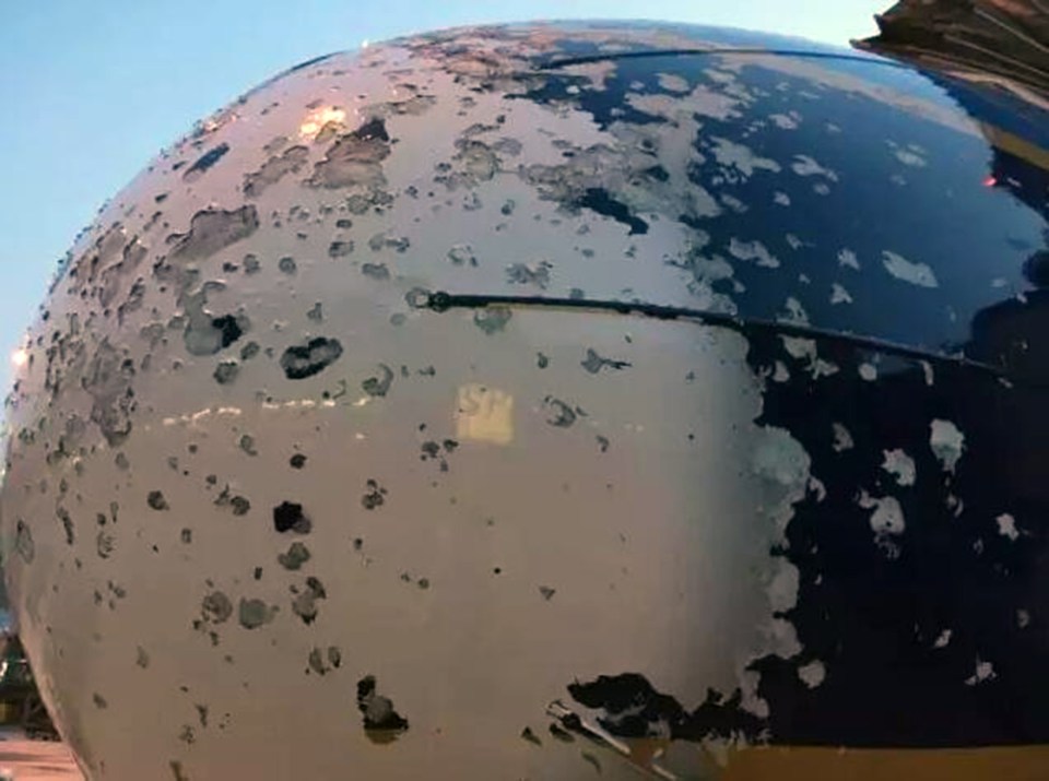 The pilot had no option to fly through the storm while travelling a domestic route in China