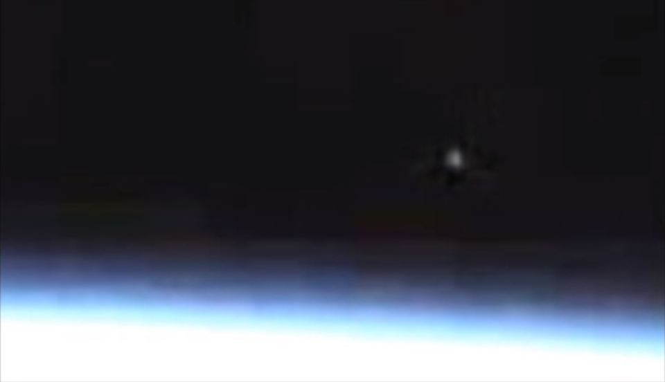 You can see the UFO in the top right of this image