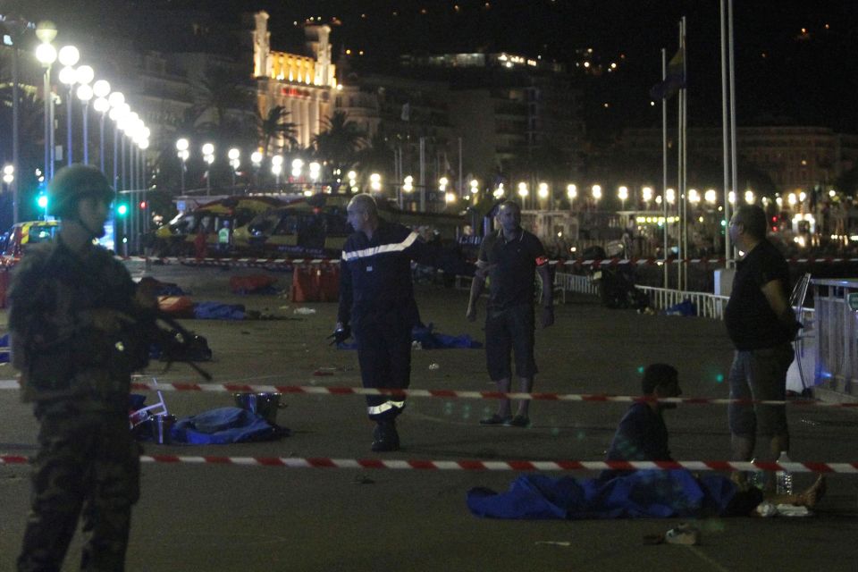 Soldiers, police officers and firefighte