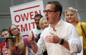 Owen Smith tells Corbyn to 'grow up' over Trident as he urges Angela Eagle to pull out of race
