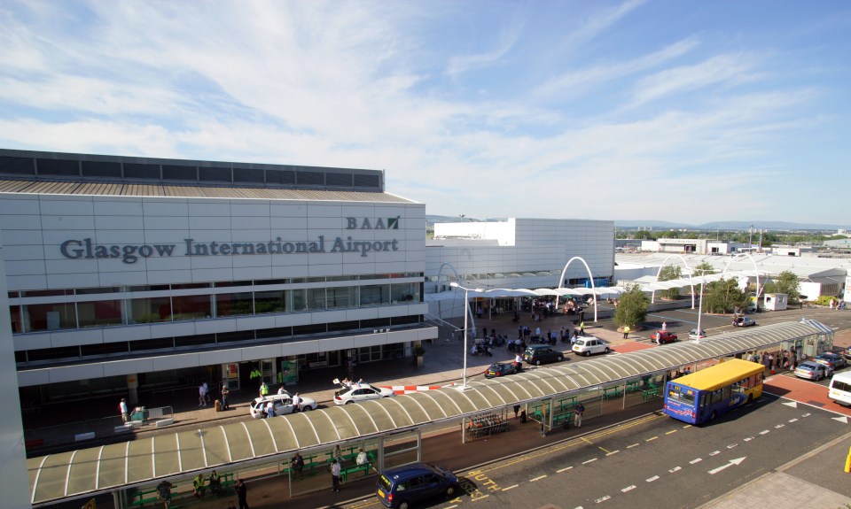 The friends met on a flight travelling to Malaga from Glasgow airport when Bev initially refused to sit beside Jiva because she was scared of her 'Allah' text
