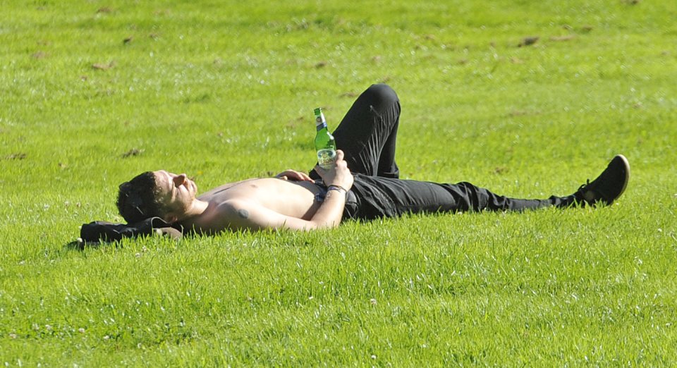 One bloke even cracked open a beer early doors in the warm weather
