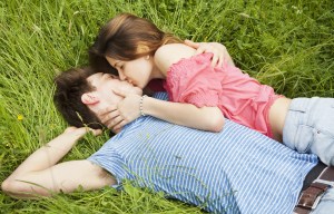 Public daylight sex epidemic caused by 'government mind control', conspiracy theorists claim