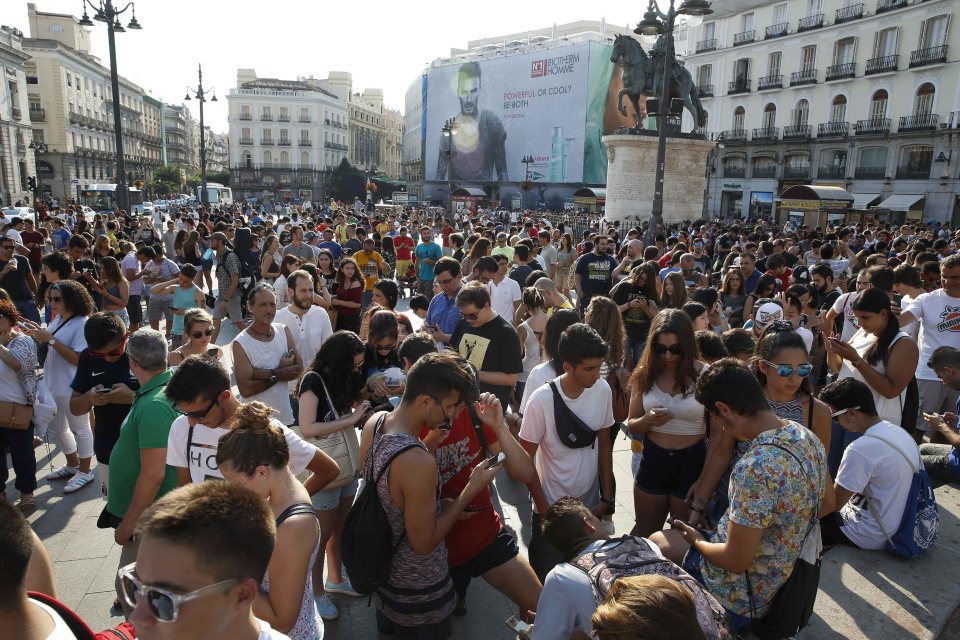 Pokemon Go gathering in Madrid