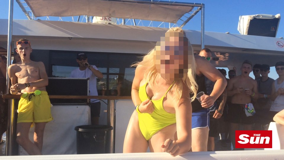 Magaluf cruise smacking game