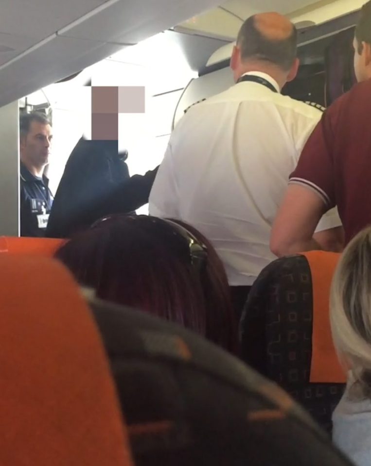 Man escorted off Edinburgh to Madeira flight by Lisbon police - 160803.00_00_19_10.Still001 (1)
