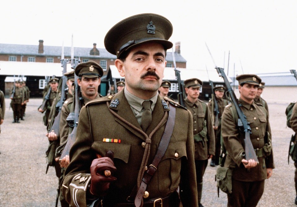 BLACKADDER GOES FORTH