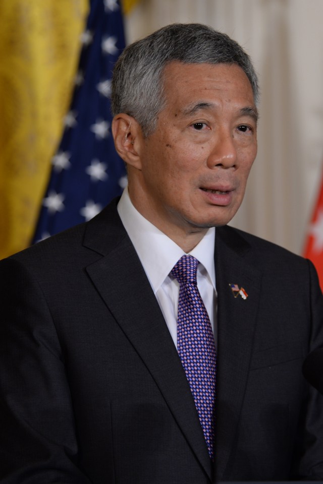 He had dinner with Singapore Prime Minister Lee Hsien Loong at the recent banking conference