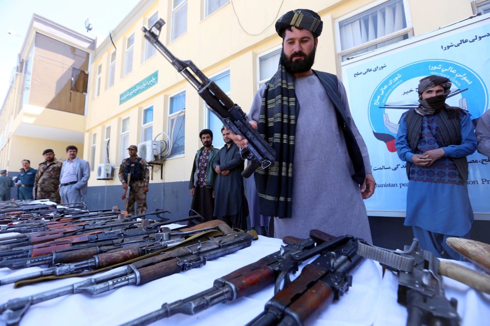 Militants surrender as part of reconciliation initiative