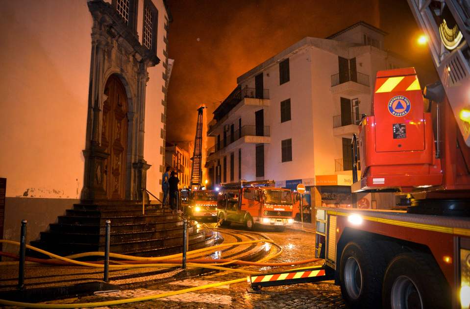 The flames were even reported to have reached Funchal's historical centre
