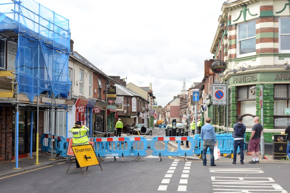 Teenage girl dies after car flees from police