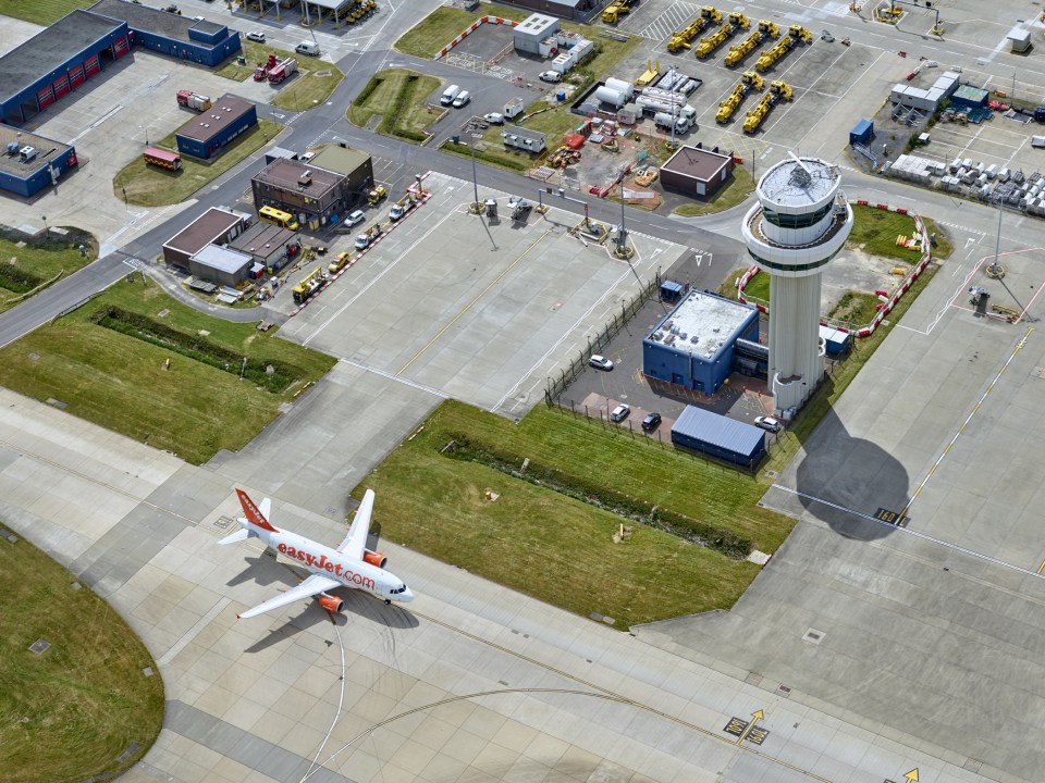 Gatwick Airport passenger numbers