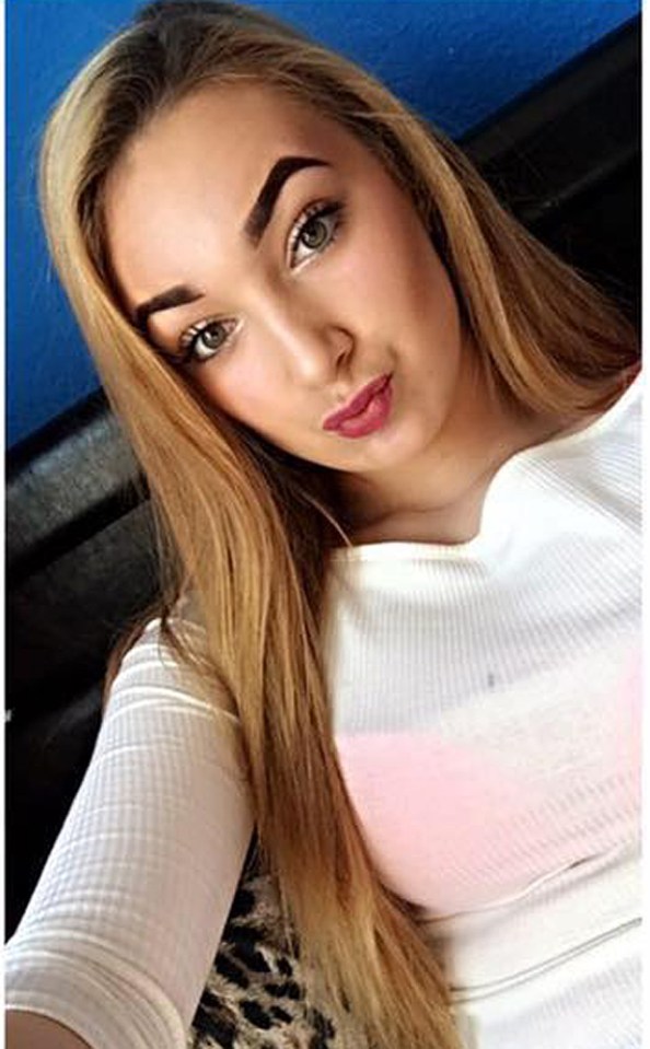 Wanessa was pronounced dead at the scene after the car she was in crashed