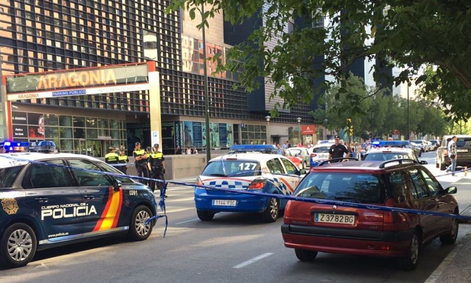 It was reported that a man opened for on his estranged wife and daughter before turning the gun on himself