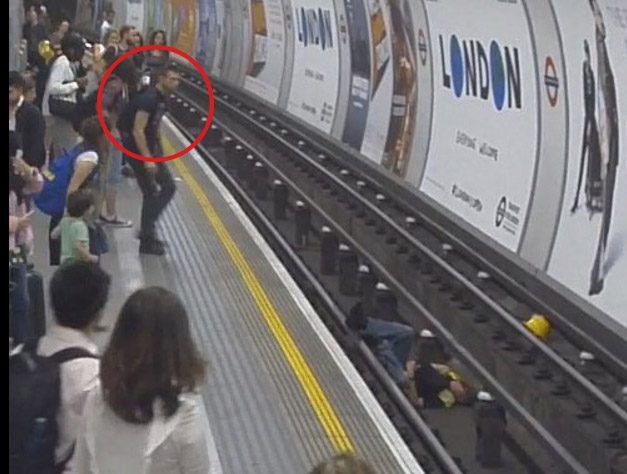 Mystery Tube hero