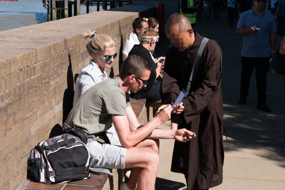 Fake monks in London