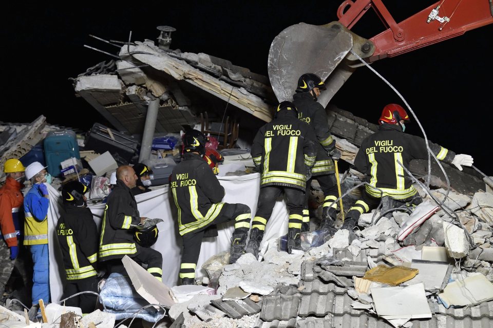 6.2 magnitude earthquake hits central Italy