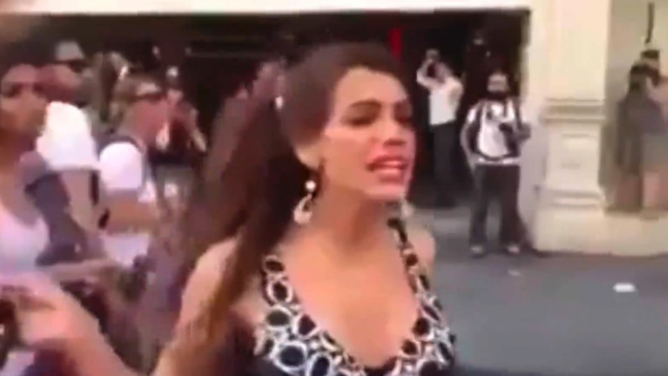 turkish sex worker mutilated twitter 140journos 160816 .00_00_03_13.Still004