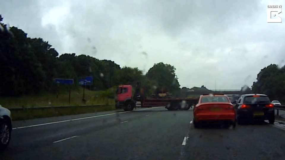 Lorry spinning out on motorway