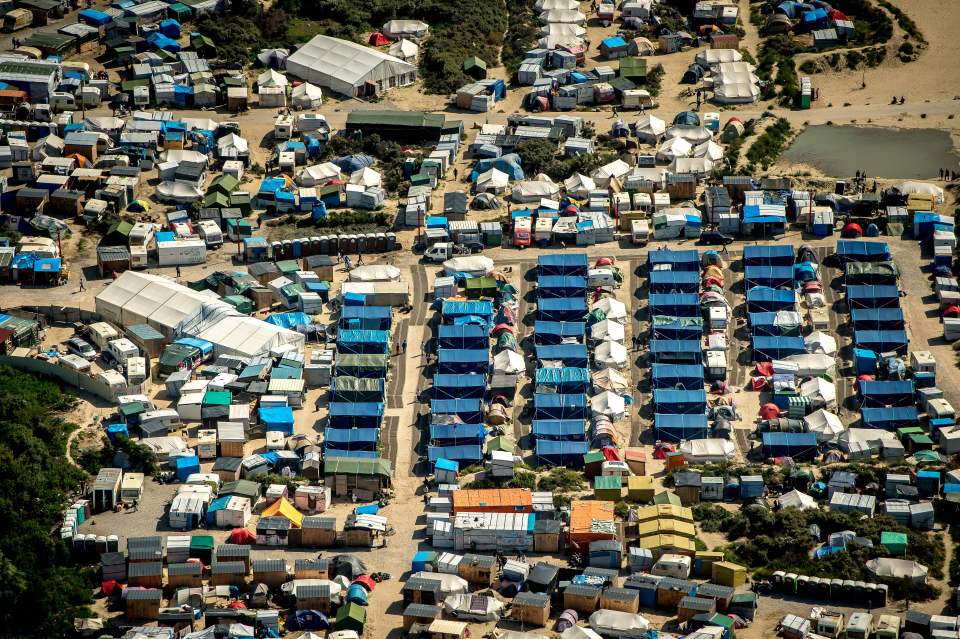 FRANCE-BRITAIN-IMMIGRATION-REFUGIES-CALAIS-AERIAL