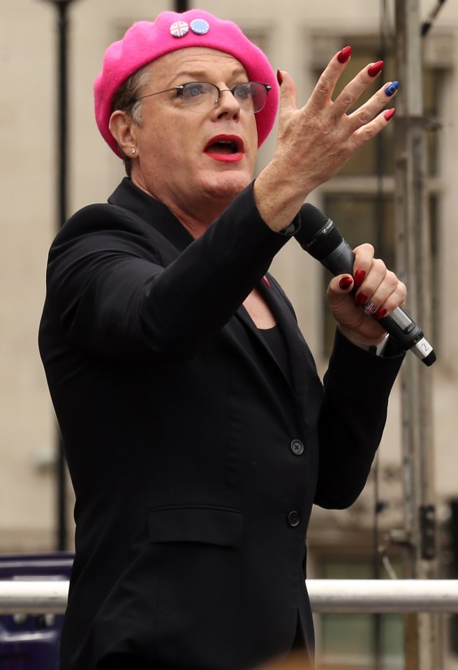 Eddie Izzard