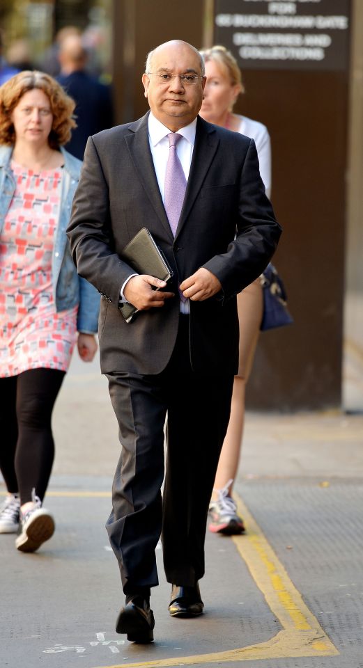 Mr Vaz was boss of the Labour vice committee 