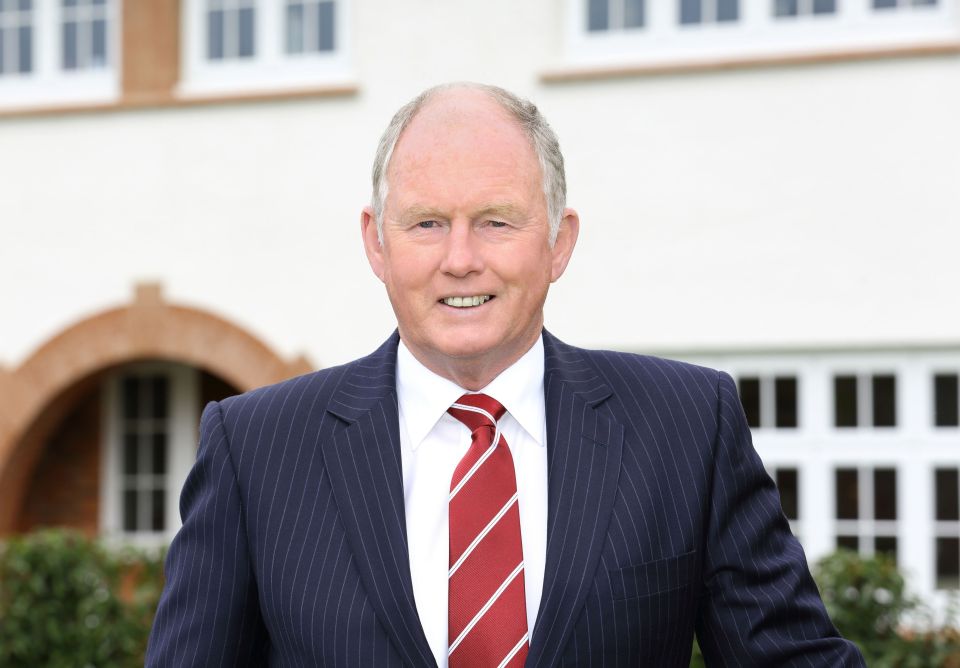 Steve Morgan says building red tape needs to be removed 
