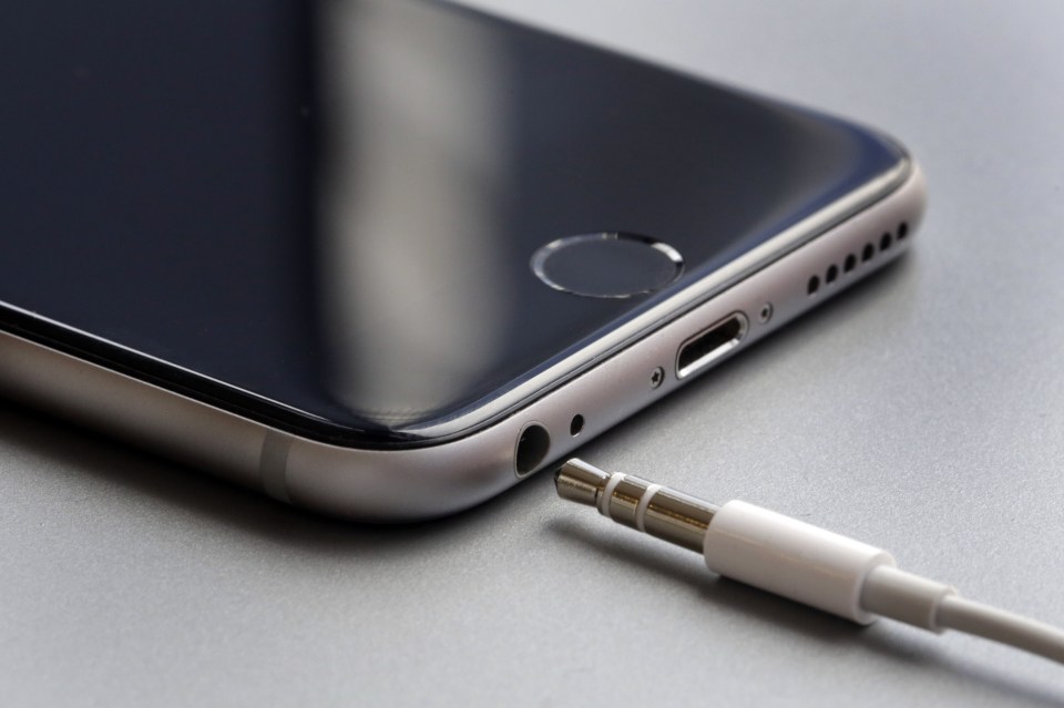 Many people really miss the old school headphone jack