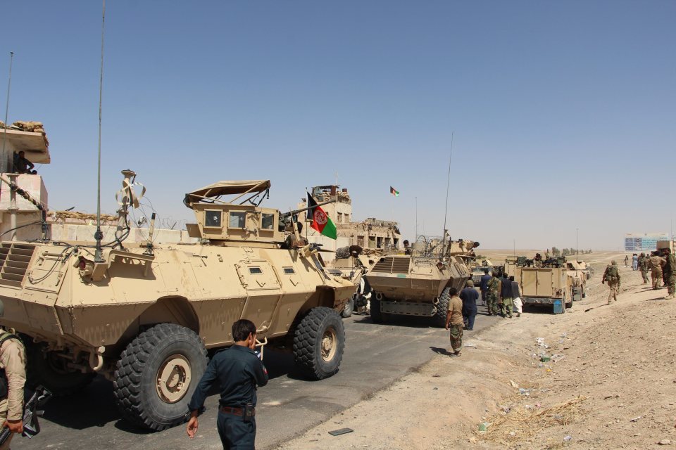 Afghan forces battle with Taliban in Helmand
